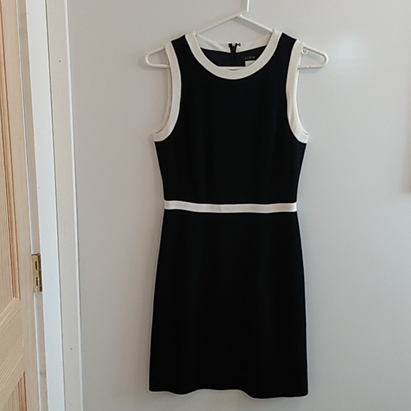 J. Crew Dresses & Skirts - J Crew dress size 2 great condition !